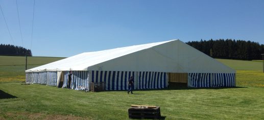 Festzelt zum Gaaßmoosfest