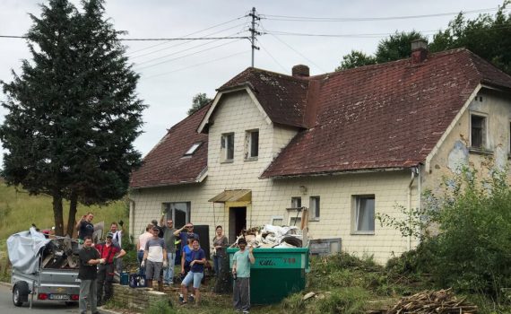 Arbeitseinsatz Dorfgemeinschaftshaus